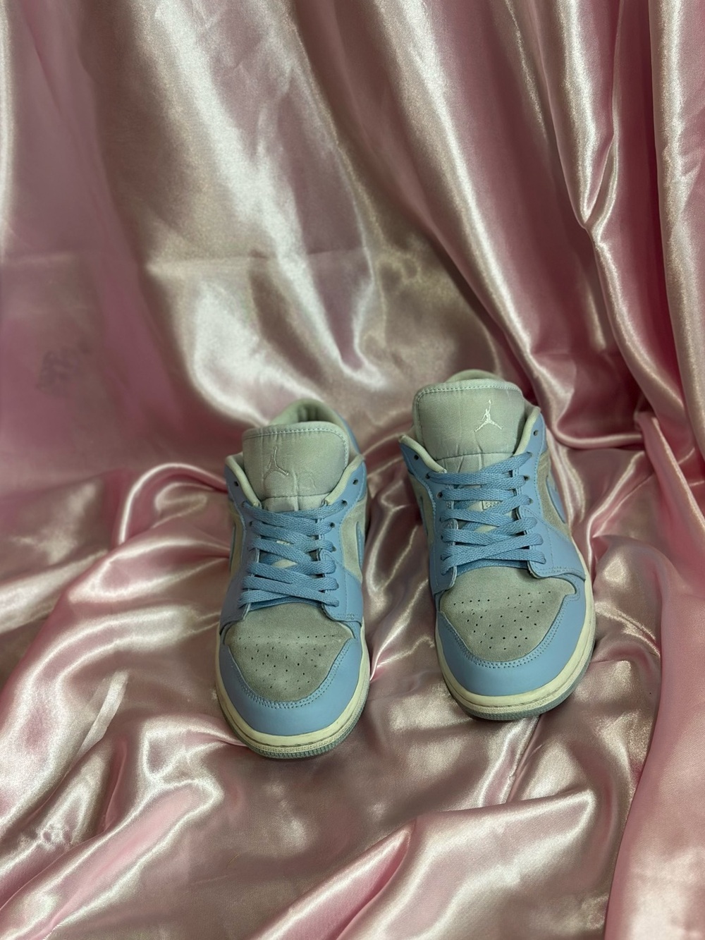 Nike Air Jordan 1 Low - Pale Blue & Light Gray